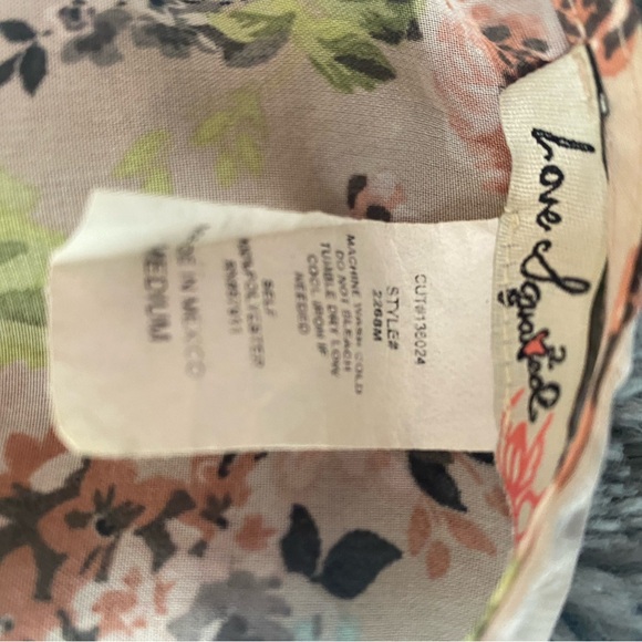 Use - Picture 3 of 3